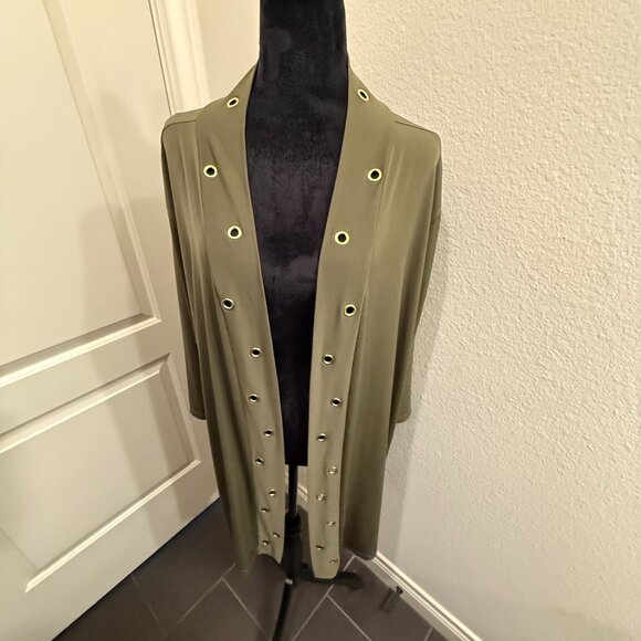 Belle Kim Gravel Green 3/4 Sleeve Grommet Detail Topper Sz 3XL - Picture 1 of 7